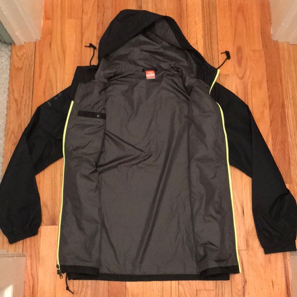 Men’s Nike Storm-Fit Rain jacket - Picture 3 of 4